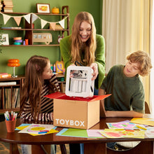 Cargar imagen en el visor de la galería, Family unboxing a Toybox 3D printer